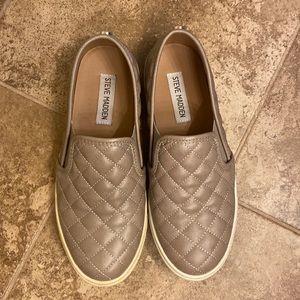 Steve Madden quilted slip ons
